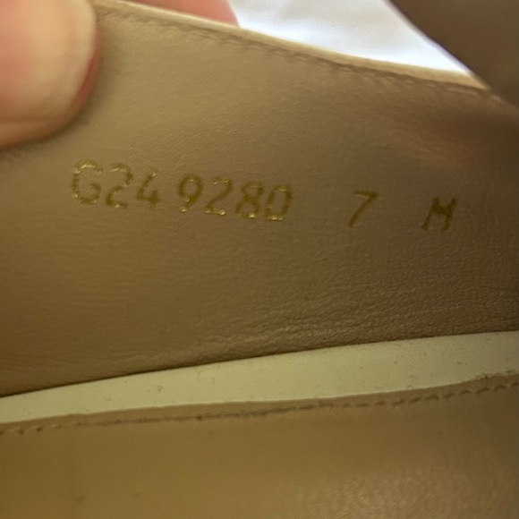 Stuart Weitzman Crystal Loafers - Picture 11 of 11